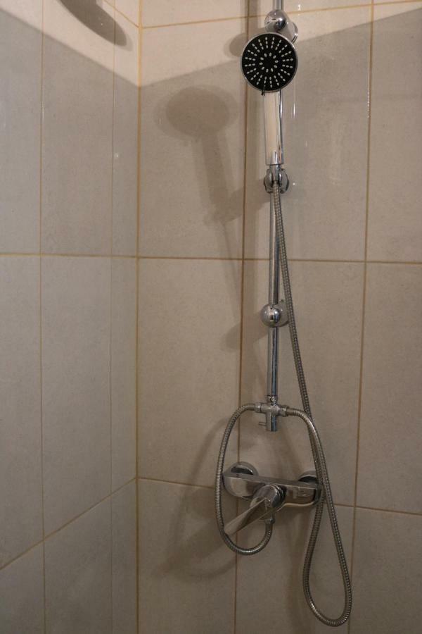 Apartment F6 Osijek Bagian luar foto