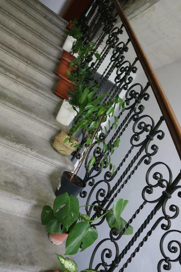 Apartment F6 Osijek Bagian luar foto